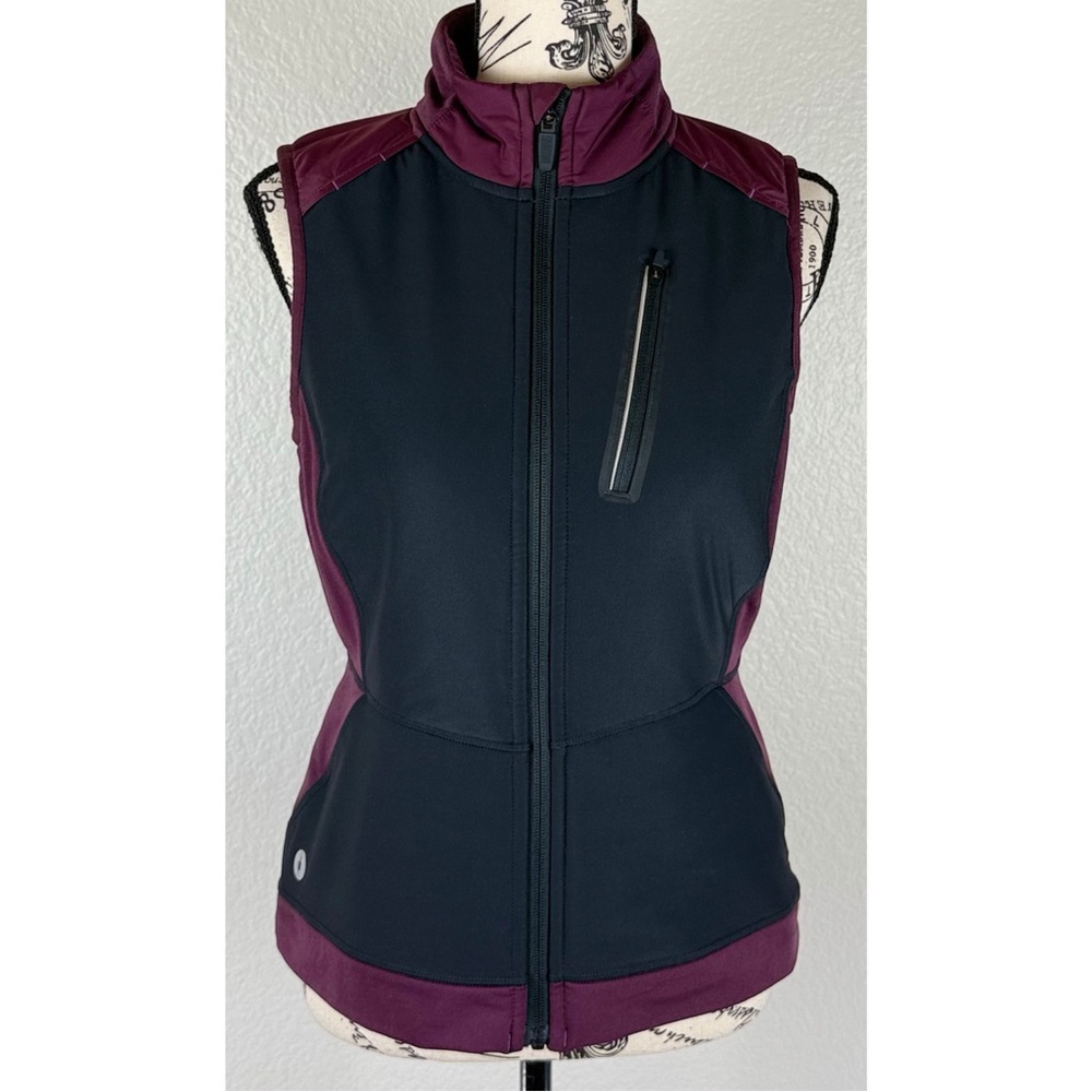Smartwool Active Fleece Insulated Wind Insulated Vest Eggplant, size Small